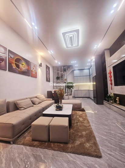 Bán nhà Nguyễn Đức Cảnh , Hoàng Mai , 42m2 4T giá bán 8,1 Tỷ
